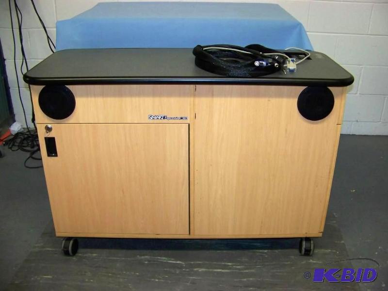 lot 25 image: SmartExpression 303, Multi-Media ConsoleDesk