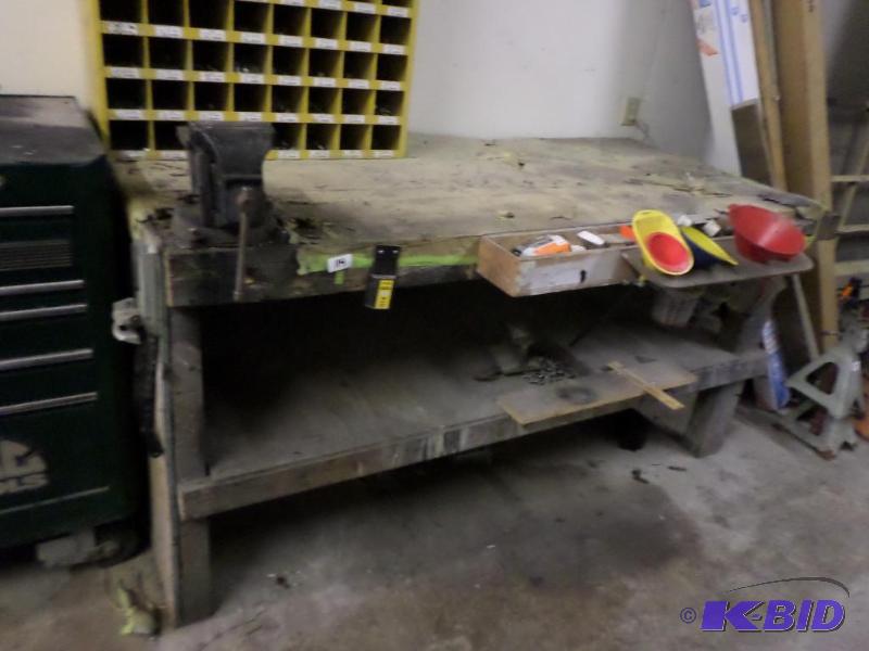 lot 114 image: Heavy Duty 36&quotx7ft Wooden Work Bench Wit...