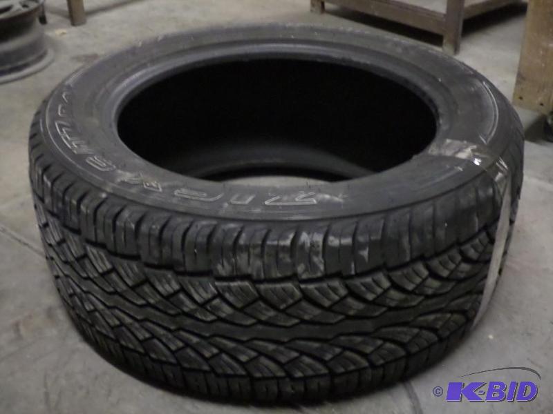 lot 134 image: (1) Falken 2955020 Tire...