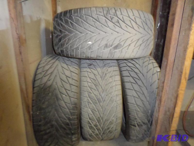 lot 138 image: (4) Toyo 3255020 Tires, Great Tread...