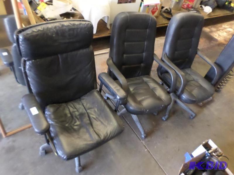 lot 155 image: Lot Of (3) Rolling Office Chairs...