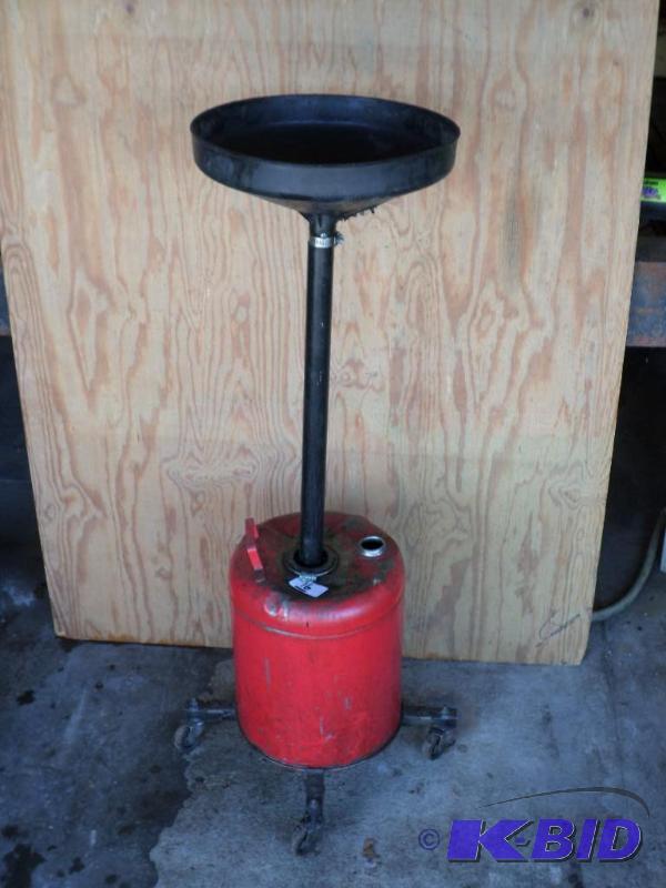 lot 16 image: Rolling 5-Gallon Drain Oil Pan...