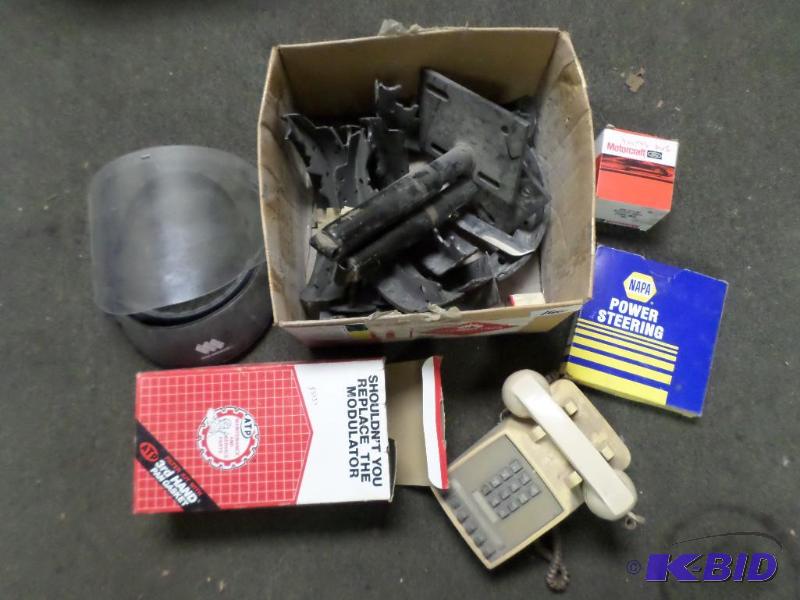 lot 166 image: Box Of Misc Automotive Supplies & Vintag...