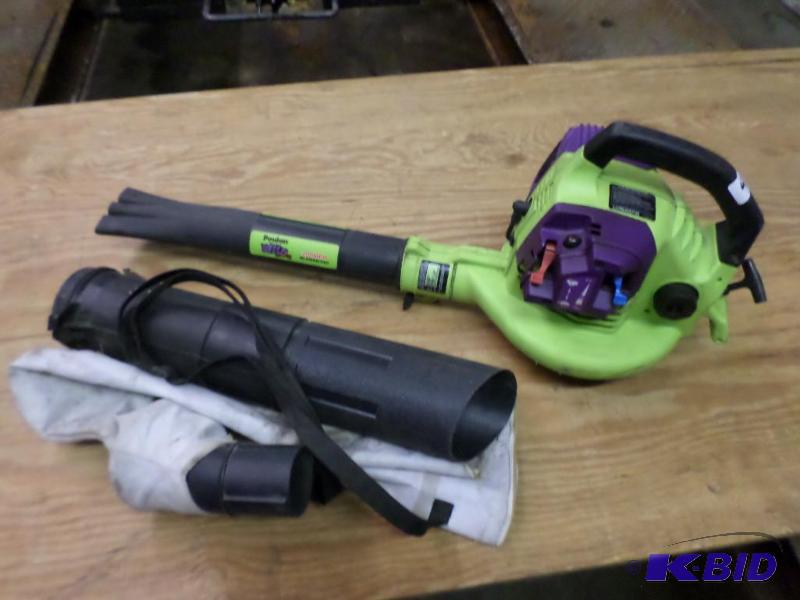 lot 47 image: Poulan Wild Thing Gas-Powered BlowerVac, Com...