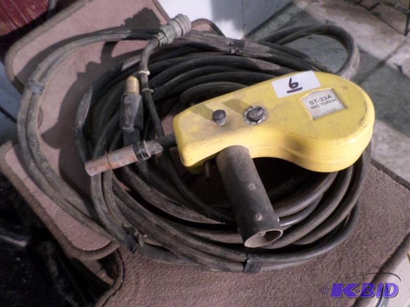 lot 6 image: ESAB ST-23AMig Torch, Working Unit & Is C...