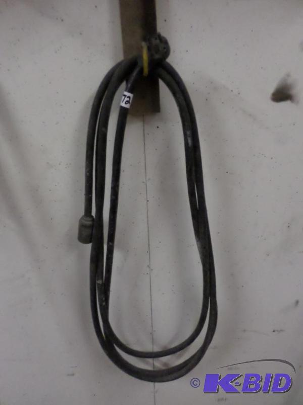 lot 72 image: 14ft 240Volt Electric Cord...