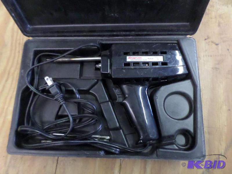 lot 84 image: Snap-On R450B Soldering Gun Kit...