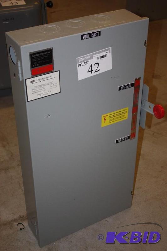 Eaton Cutler-Hammer Double Throw Safety Switch 200A 250V 19 x 38.