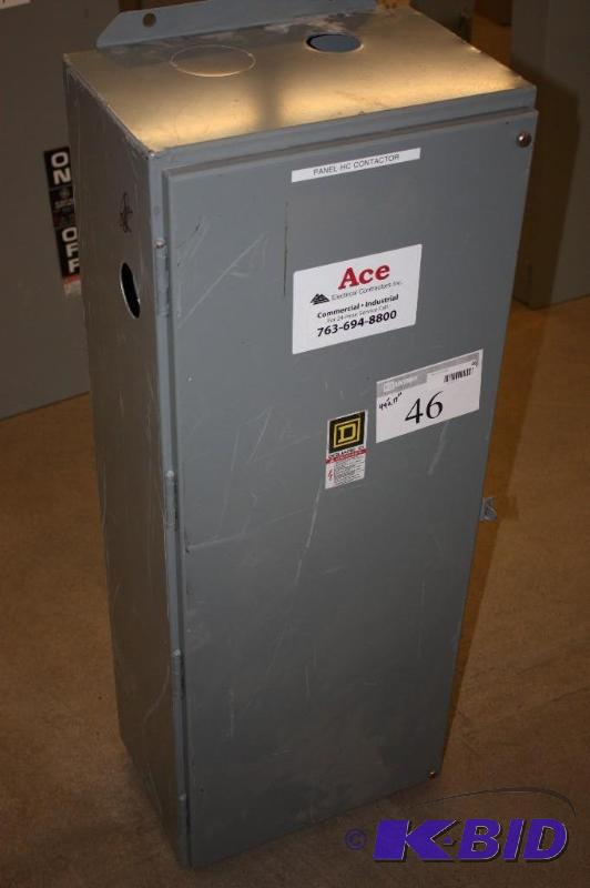 Square D Lighting Contactor Panel HC Contactor Type SY017 400A 44 x 17.