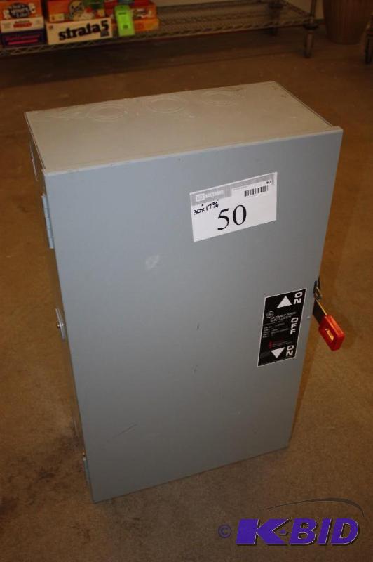 General Electric Double Throw Safety Switch TC35324 Type 1 200A 250Vac Poles 3 30 x 17.75.