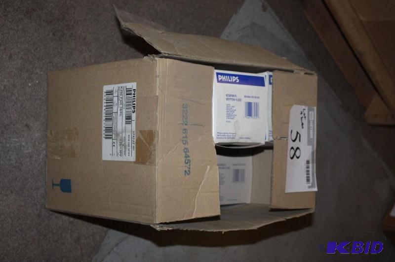 Lot of (9) Philips Krypton Flood Lights K250PARFL 250W 120-130W.