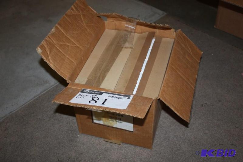 Box Lot of (50) Sylvania Halogen Light Bulbs Par 38 120W 50AR708SP.