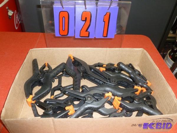 lot 21 image: Flat of clamps. As shown. Terms. Cash or Cred...