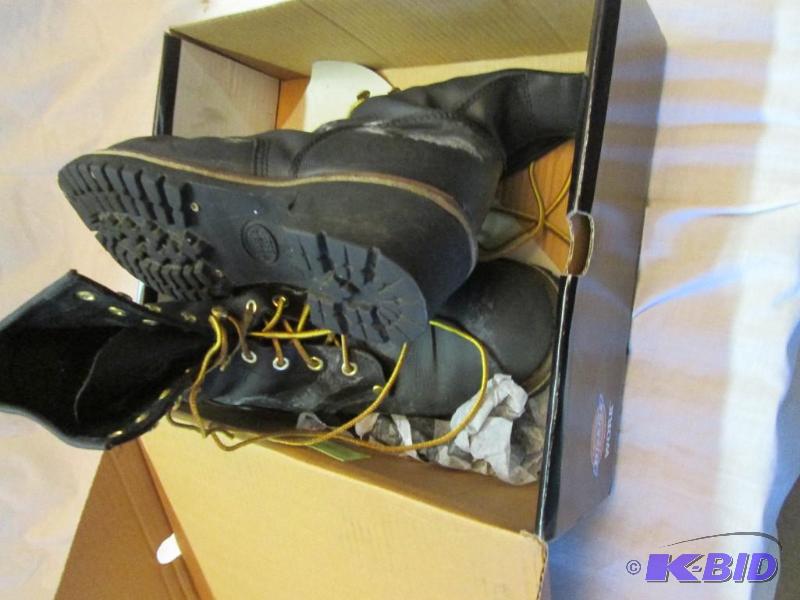 lot 104 image: wore very little but have been worn size 10.5...