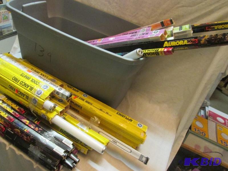 lot 139 image: lot of aquarium light bulbs...