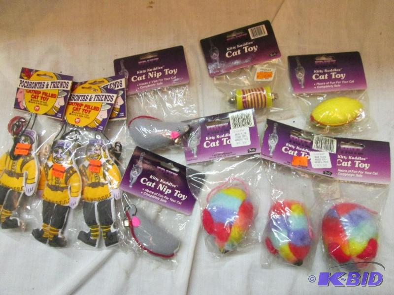 lot 145 image: mixed lot of cat toys mice, fluffy puff ball...