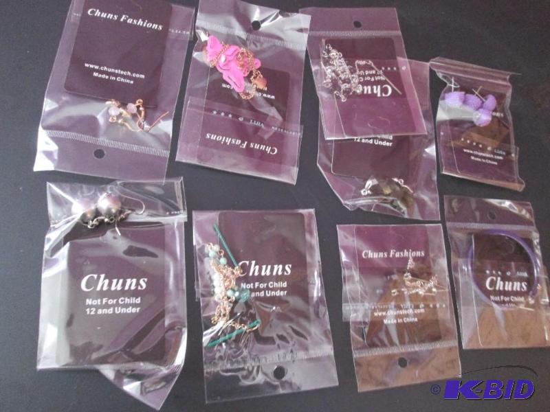 lot 189 image: lot ofearrings brand new-great for resale...