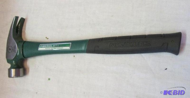 lot 206 image: brand new Master Force 21 oz. green hammer...