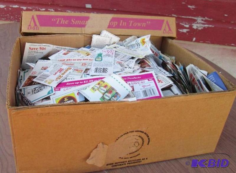 lot 290 image: lot of unexpiring cupons...