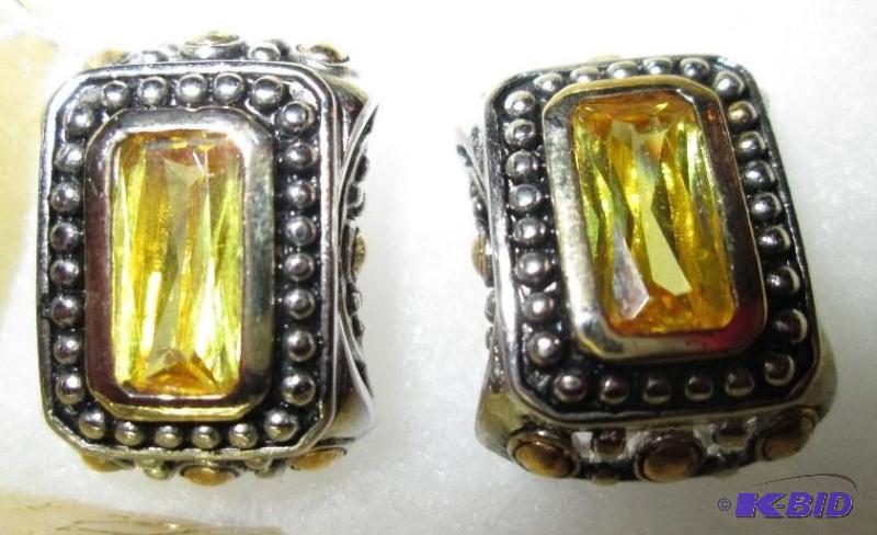 lot 344 image: Pair of clip earrings...