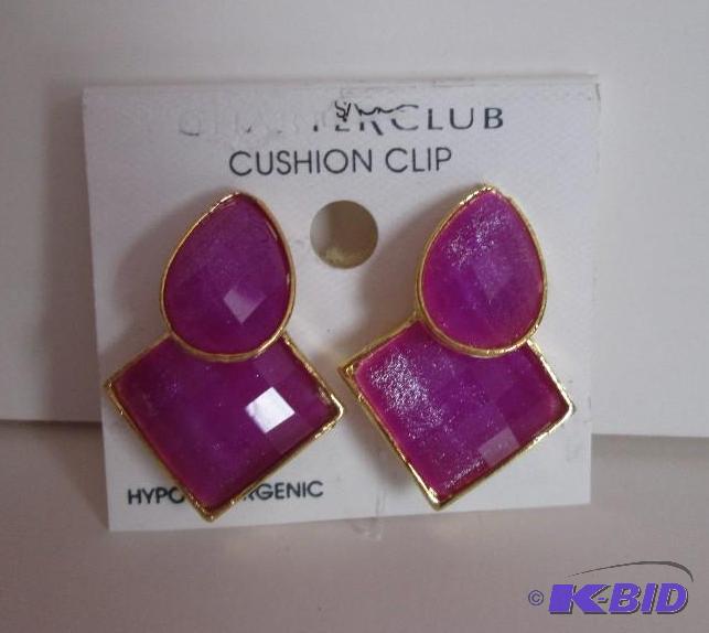 lot 352 image: Charter Club Hypo-allergentic fushia and gold...