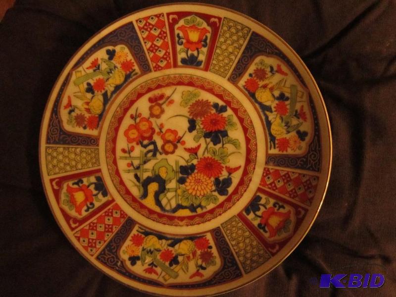 lot 433 image: Japanese plate...