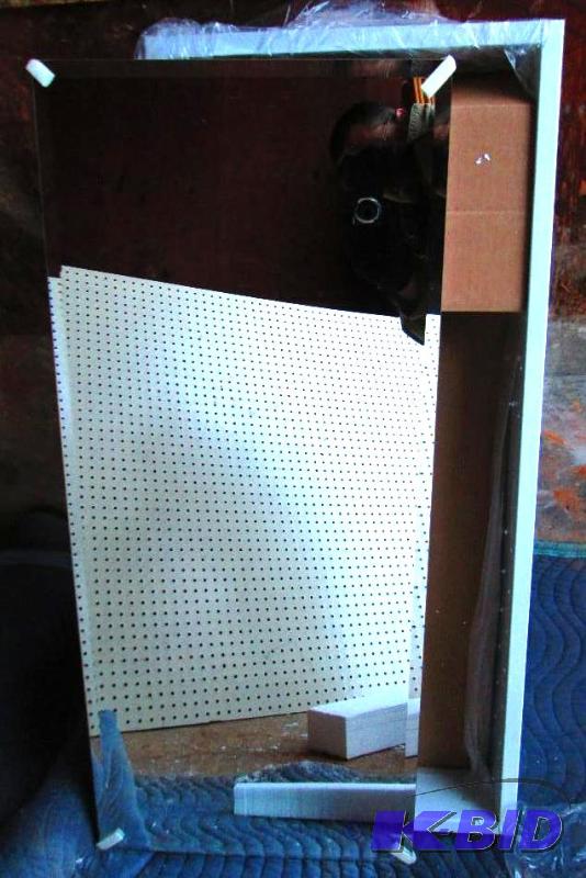 lot 438 image: Brand new medicine cabinet, door is mirrored ...