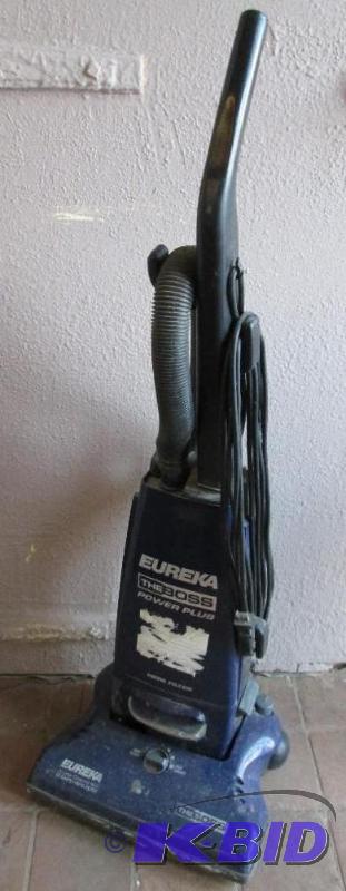 lot 65 image: Eureka the boss power plus vaccuum cleaner- u...