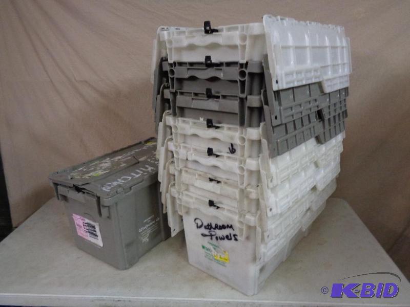 lot 123B image: 8 totes. Folding lids, nesting. Some might ha...