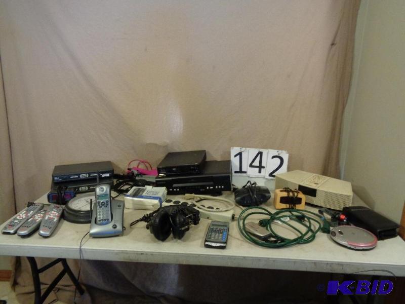 lot 142 image: Large Lot of Assorted Electronics. Bose Alarm...