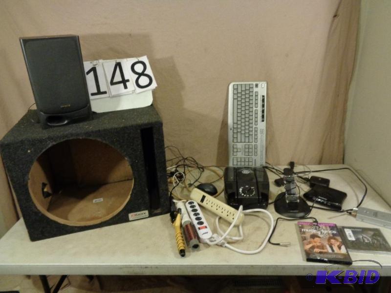 lot 148 image: Bbox Car Audio Subwoofer Enclosure-Opening is...