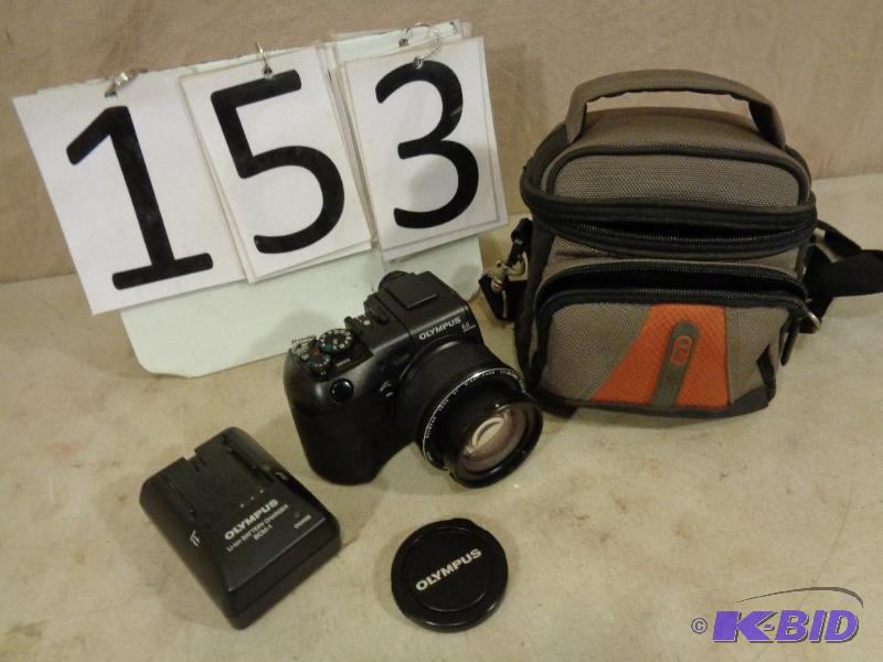 lot 153 image: Olympus Digital Camera Model C-8080. 8 Megapi...
