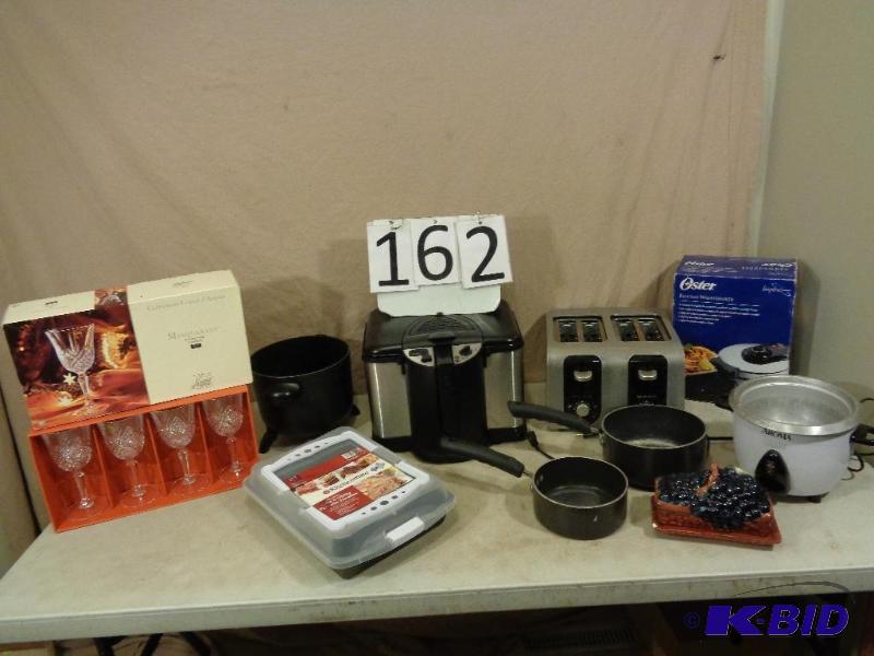 lot 162 image: Fryer (no cord), New Waffle Maker, Stainless ...