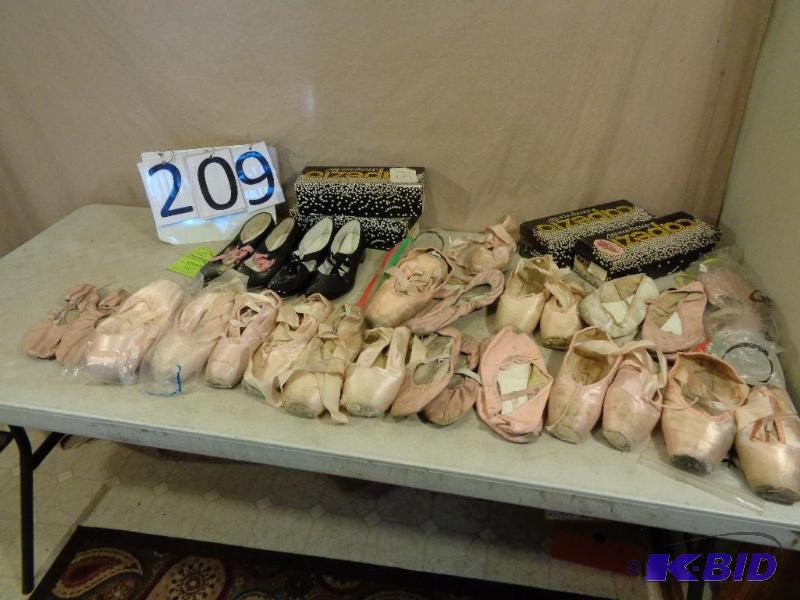 lot 209 image: Large Lot of Assorted Dance Shoes. Ballerina....