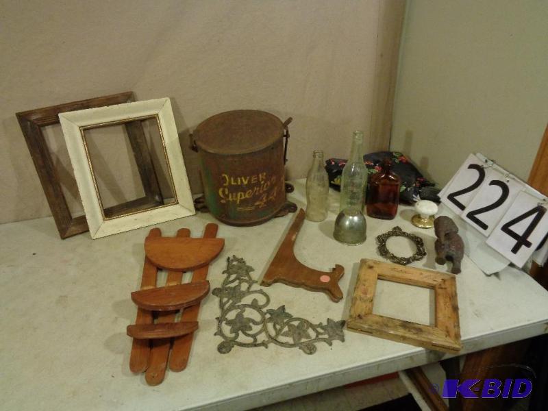 lot 224 image: Old Glass Bottles, Old Oliver Superior 44T Tr...