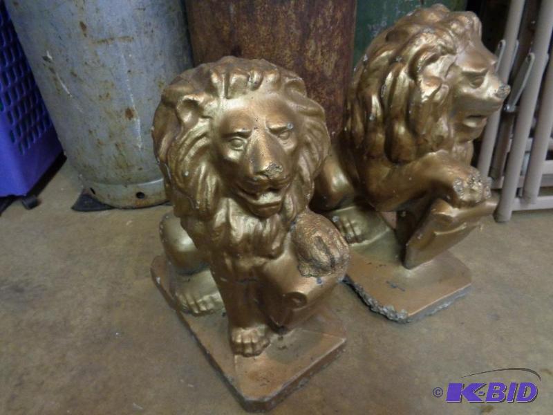 lot 246 image: 2 Concrete Lion yard art  statues. These are...