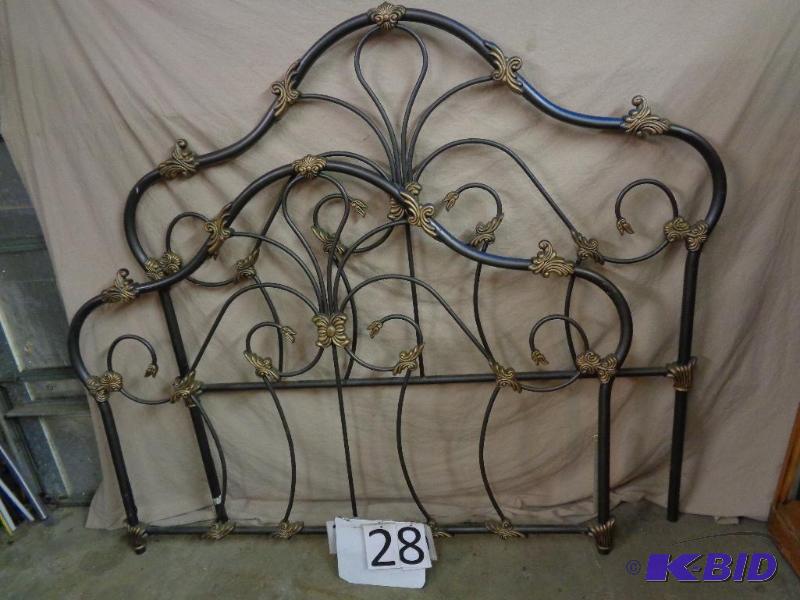lot 28 image: Metal Headbord and Footboard. &nbspApprox. 6...