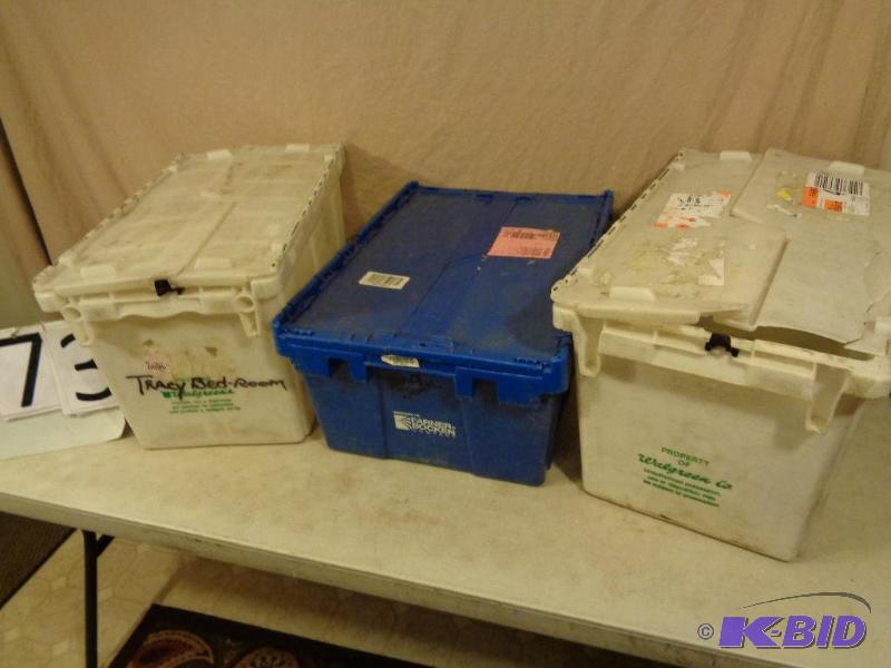 lot 73 image: Lot of 3 Assorted &nbspTotes with Latching H...