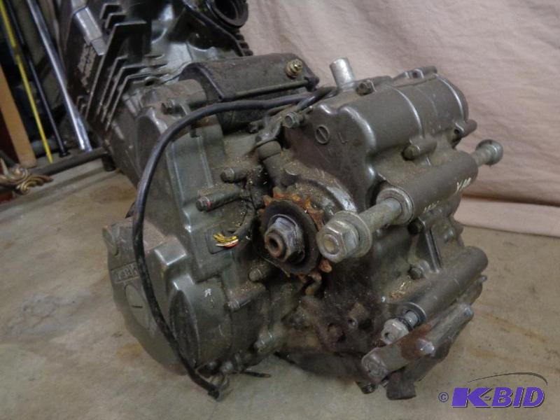 Kawasaki Motorcycle Engine. Single cylinder,  | Tools