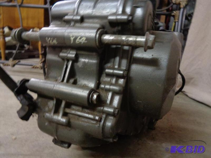 Kawasaki Motorcycle Engine. Single cylinder,  for Sale in Oak