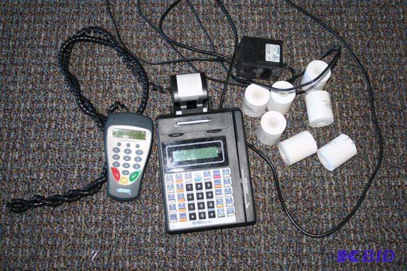 Hypercomm credit card machine