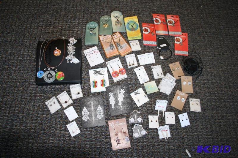 Mixed lot Jewelry