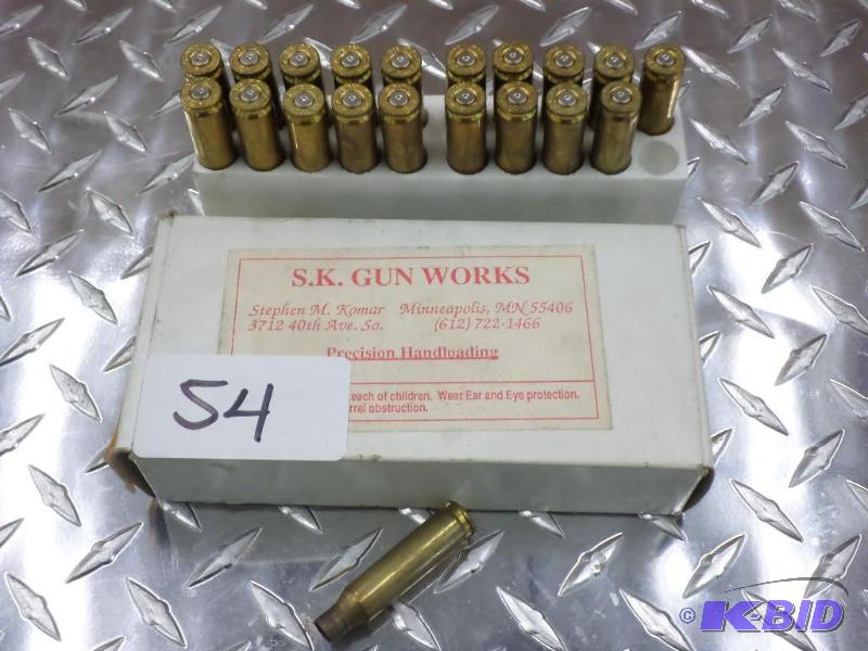 lot 54 image: (20) 7mm-08 Rifle Casings...