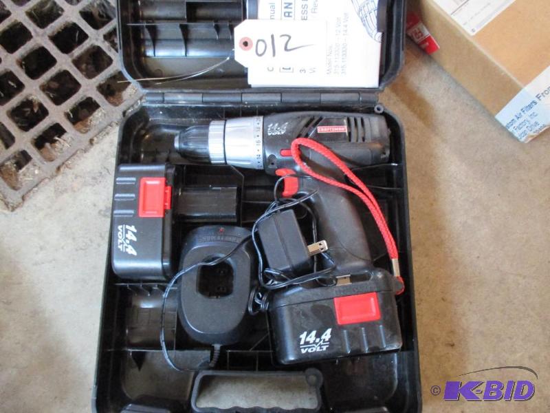 lot 12 image: Craftsman 14.4V cordless drill, drill good, b...