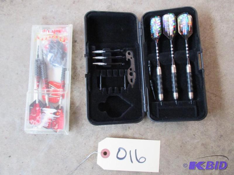 lot 16 image: 2 sets of darts, nice...
