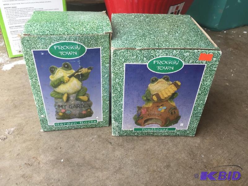 lot 33 image: Frog statues...