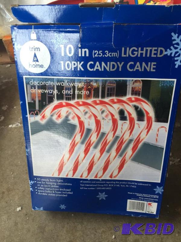 lot 44 image: Candy cane lights...