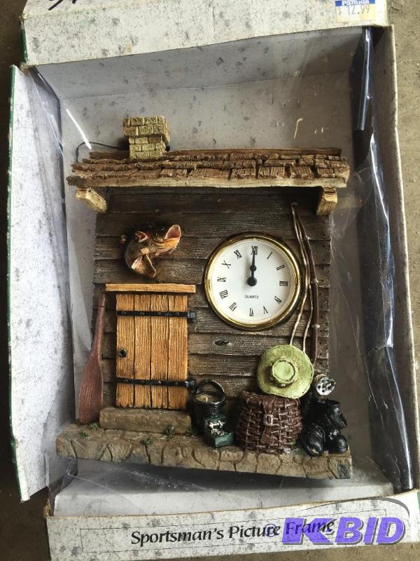 lot 57 image: outdoor scene gift clock...