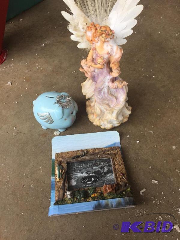 lot 62 image: Piggy Bank, Angel figure, and picture frame...