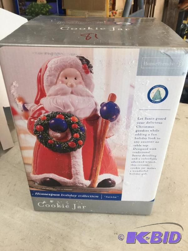 lot 81 image: Santa Cookie Jar...